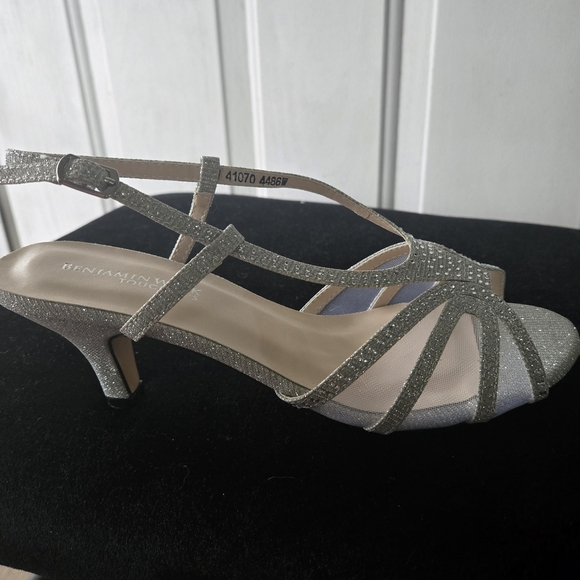 Benjamin Walk Silver Glitter Heels - Picture 3 of 8